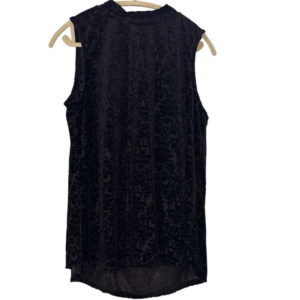 New Designs Sz XL Women's Sleeveless Velvet Flower Shirt